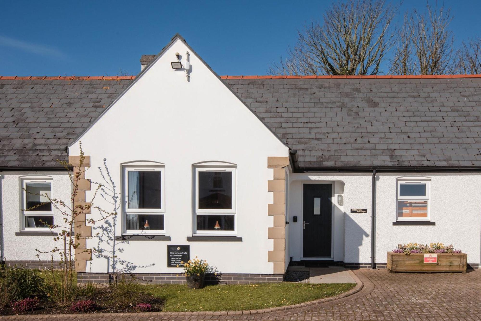 Hotel Celtic Haven Tenby Exterior foto